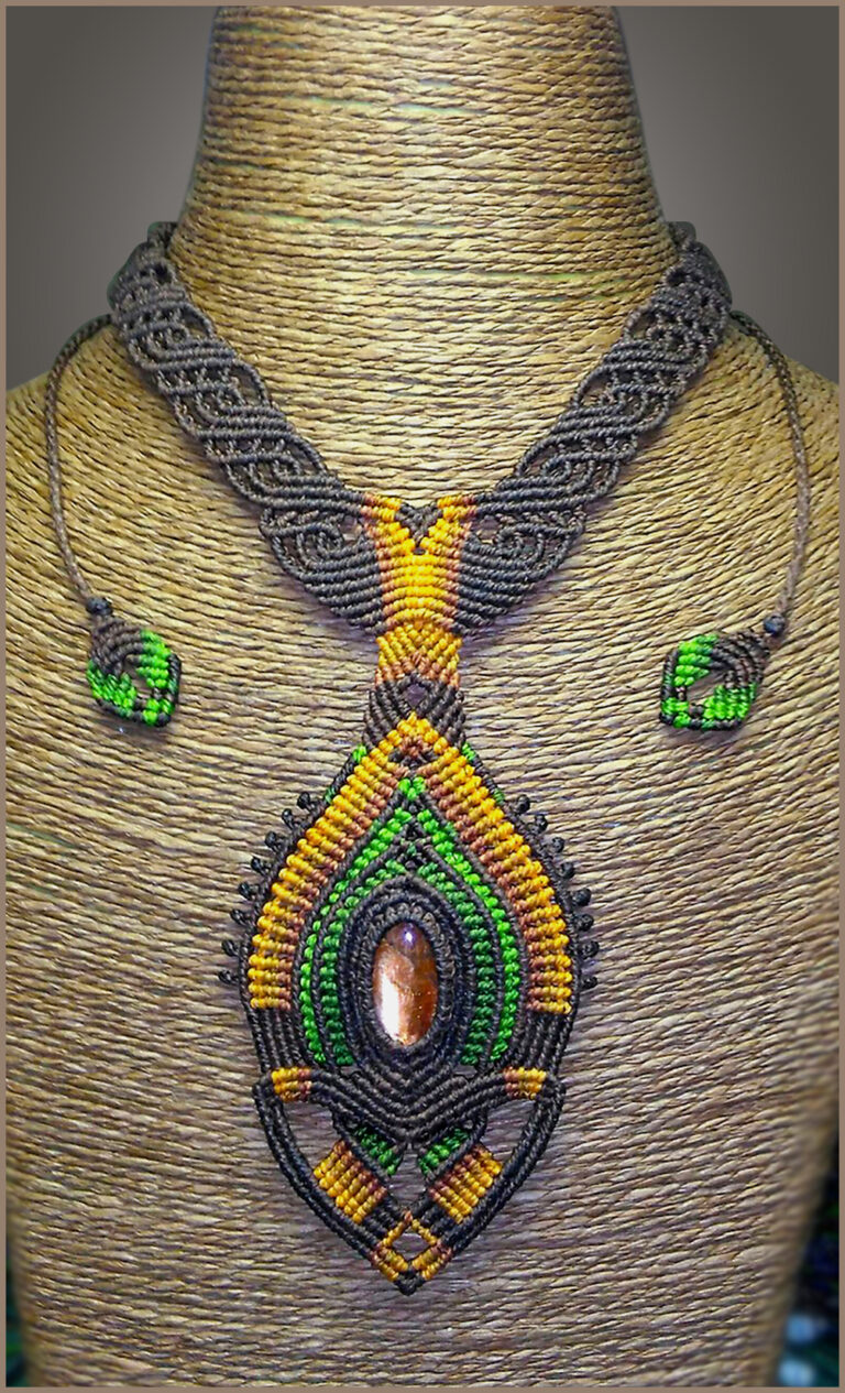 Galerie Colliers Talismans - Pierre du Soleil